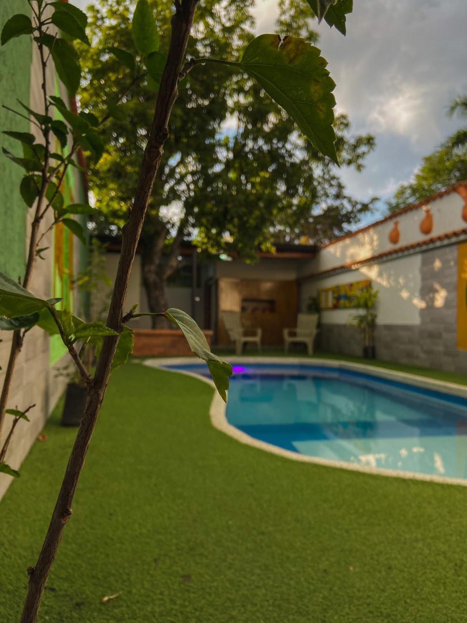 Evocacion Hotel *
